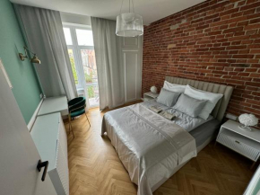 Rzeszowska 5 Apt 12